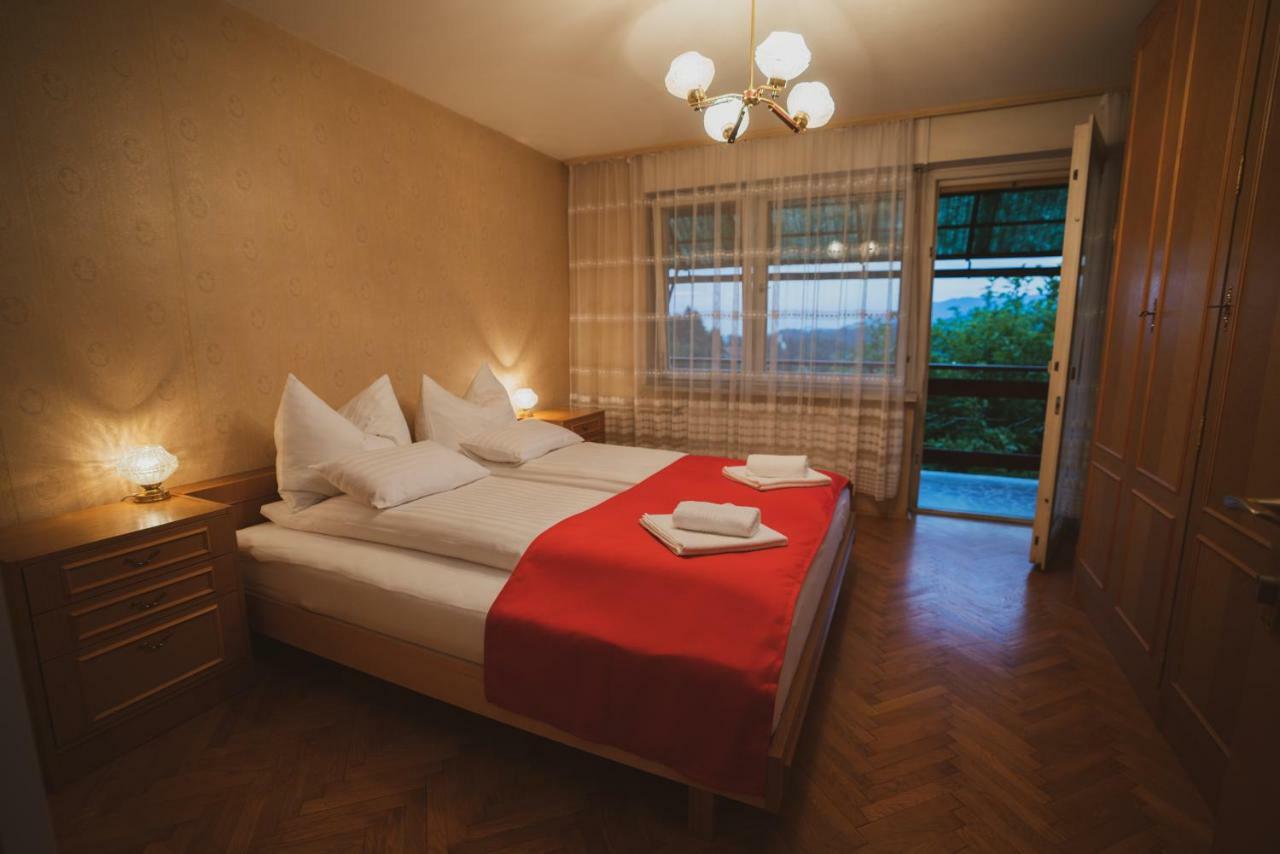 Apartmaji Retro Spodnje Gorje Exterior photo